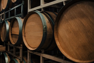 A French Winemaker Explains Why He Refuses to Use Barrels